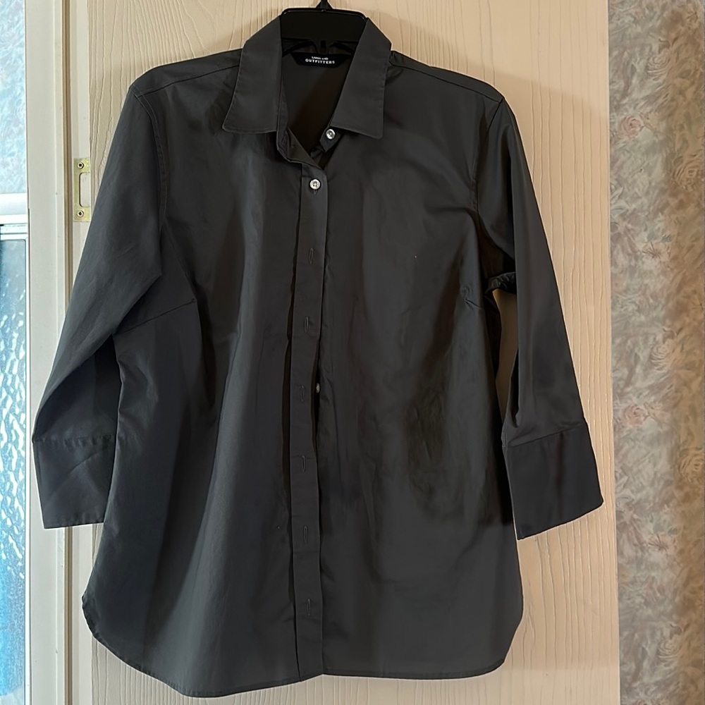 Women’s shirt